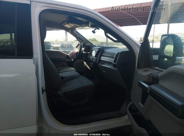 1FT7W2B68NEF60031 2022 FORD F-250 White Widok wnętrza z przodu