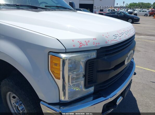 1FT7W2B69HED73014 2017 FORD F-250 White Вид щитка приладів
