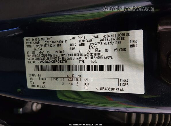 1FT7W2B69KEF04370 2019 FORD F-250 Dark Blue Engine compartment view