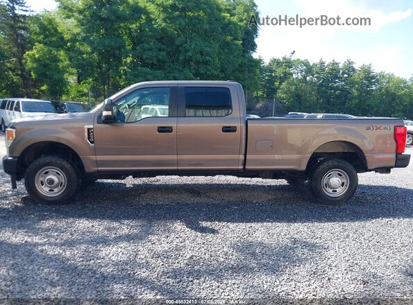 1FT7W2B69NEC71563 2022 FORD F-250 Brown 