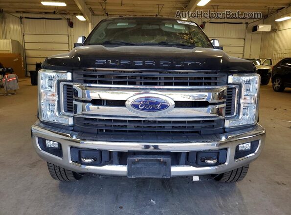 1FT7W2B6XHEB84971 2017 FORD F250 Black Widok z przodu