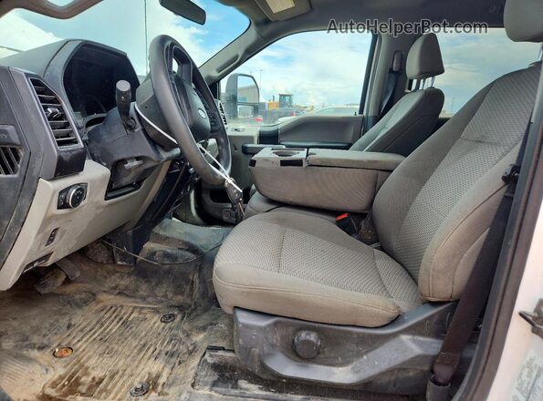 1FT7W2B6XNEF16371 2022 FORD F250 White Սալոնի դիմացի տեսք