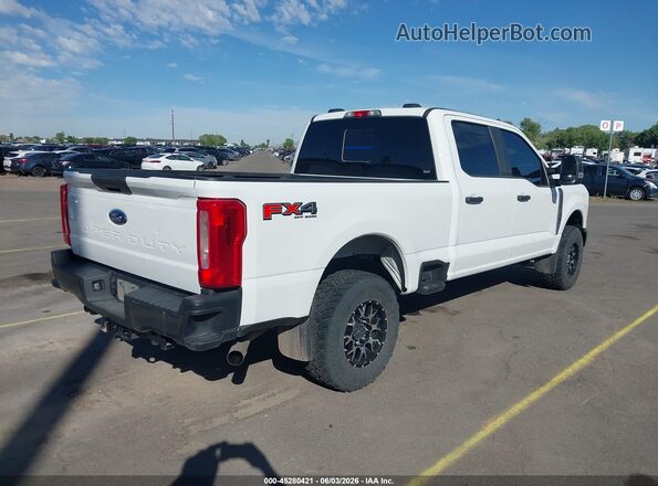 1FT7W2BA4PEC91808 2023 FORD F-250 Белый Задняя правая четверть