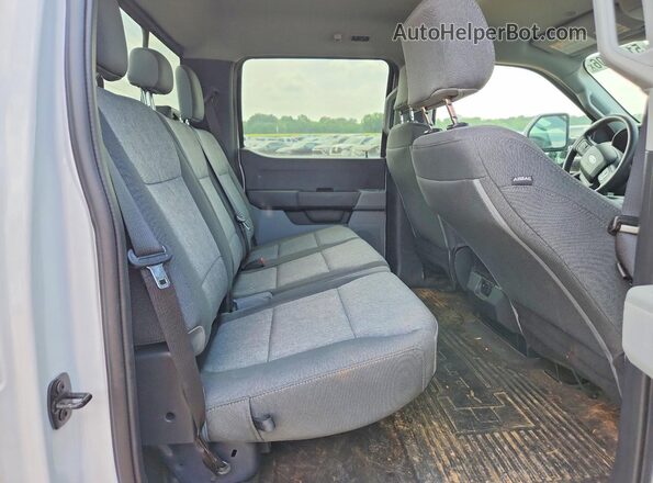 1FT7W2BA4RED38211 2024 FORD F250 Белый Вид задних сидений