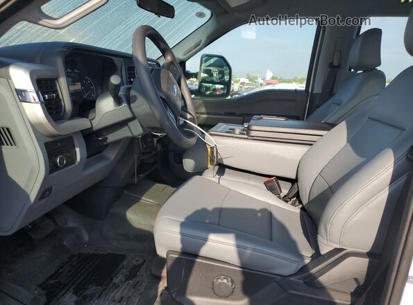 1FT7W2BA7PEC72301 2023 FORD F250 White წინა სალონის ხედი