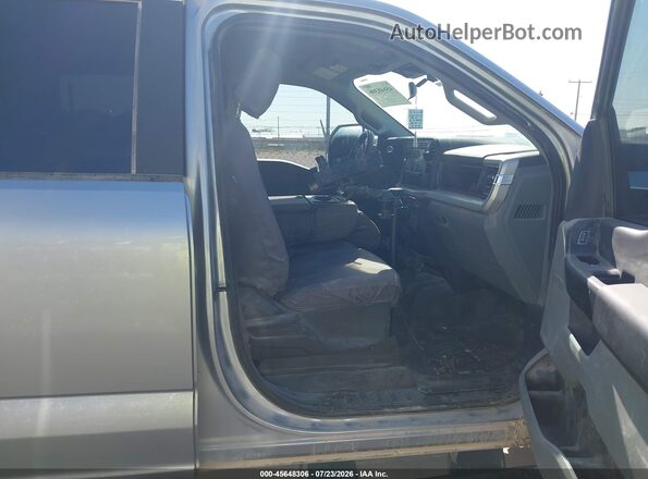 1FT7W2BA9PEE01476 2023 FORD F-250 Silver Вид салону спереду