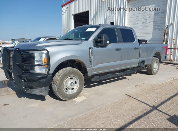 1FT7W2BA9PEE01476 2023 FORD F-250 Silver Панорамний вид салону 360°
