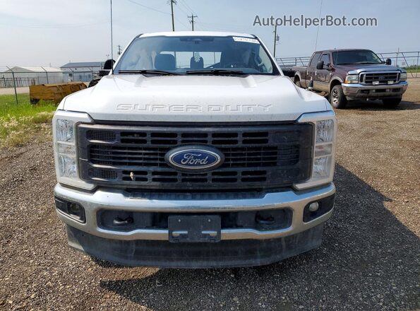 1FT7W2BAXRED25138 2024 FORD F250 White Front view