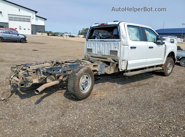 1FT7W2BAXRED25138 2024 FORD F250 White Rear right