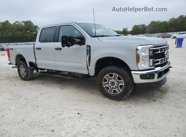 1FT7W2BNXSED73439 2025 FORD F250 Gray Սալոնի 360 աստիճան տեսք