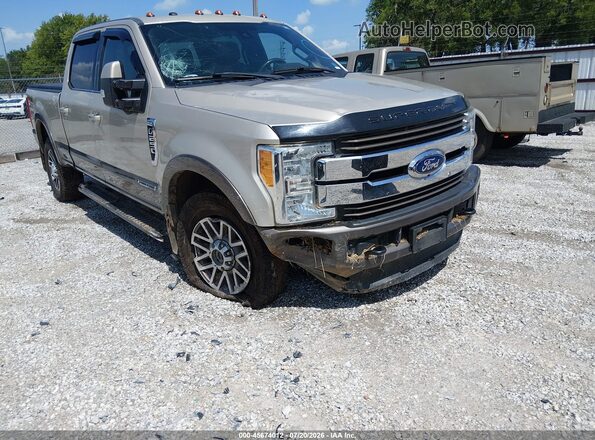1FT7W2BT0HEF30483 2017 FORD F-250 Gold Vista frontal