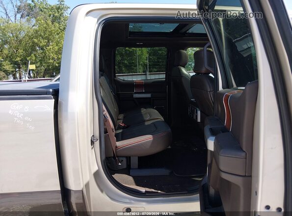 1FT7W2BT0HEF30483 2017 FORD F-250 Gold Vista de la etiqueta del VIN