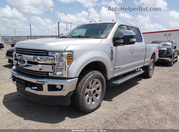 1FT7W2BT0JEC36278 2018 FORD F-250 Silver წინა მარცხენა ხედი სამი მეოთხედიდან
