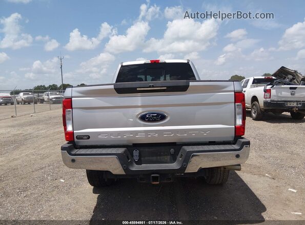 1FT7W2BT0JEC36278 2018 FORD F-250 Silver 