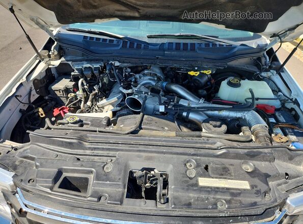 1FT7W2BT0JEC37446 2018 FORD F250 White Widok wnętrza z tyłu