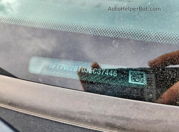 1FT7W2BT0JEC37446 2018 FORD F250 White Widok naklejki z numerem VIN