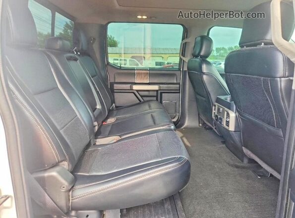 1FT7W2BT0JEC37446 2018 FORD F250 White Widok tylnych siedzeń