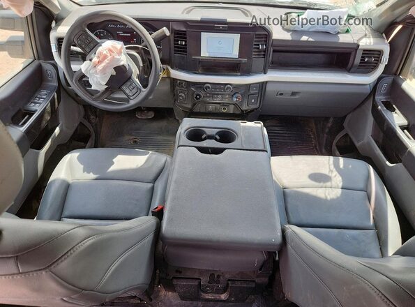 1FT7W2BT1SED63851 2025 FORD F250 White Вид панелі приладів