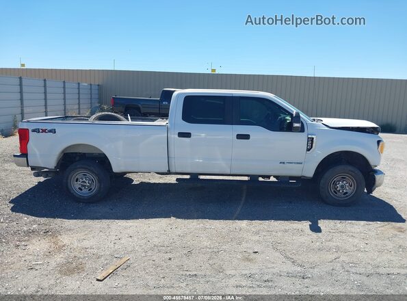 1FT7W2BT2HEE13827 2017 FORD F-250 White 