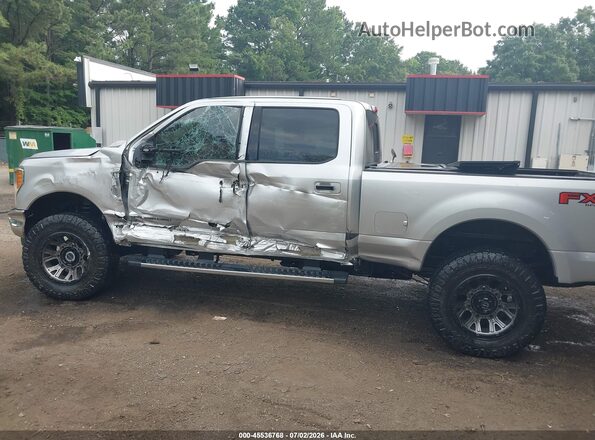 1FT7W2BT2JEB26557 2018 FORD F-250 Gray Vista frontal