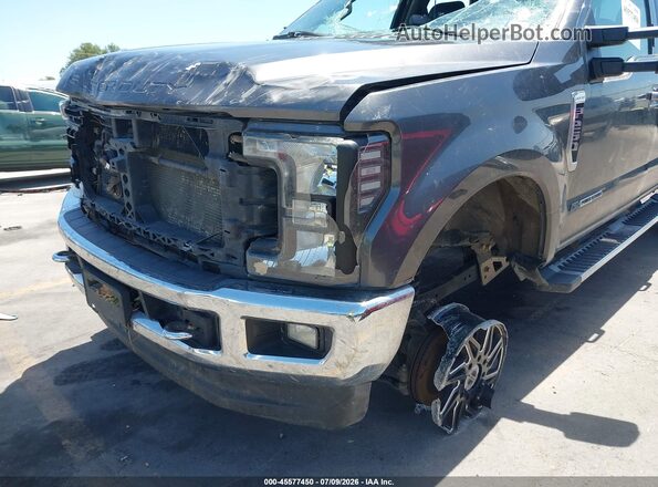 1FT7W2BT3HEC43140 2017 FORD F-250 Gray Вид спереду