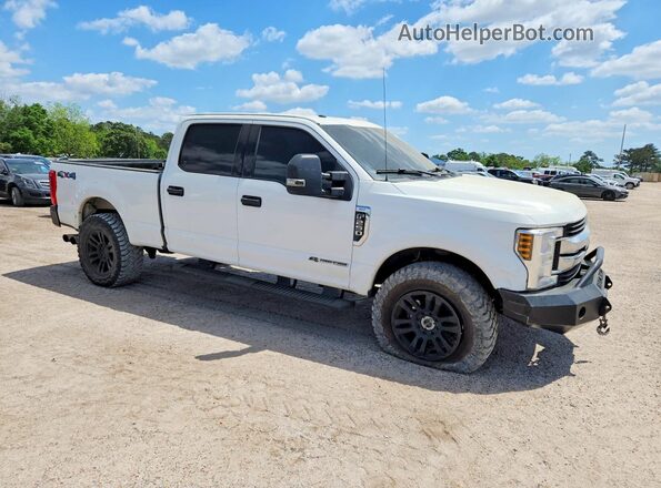 1FT7W2BT3KED75421 2019 FORD 250 White Передня права чверть