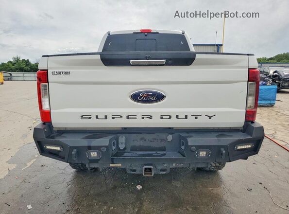1FT7W2BT4HEE61684 2017 FORD F250 Белый Вид сзади