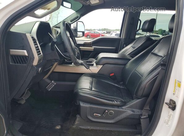 1FT7W2BT4HEE61684 2017 FORD F250 Белый Вид салона спереди