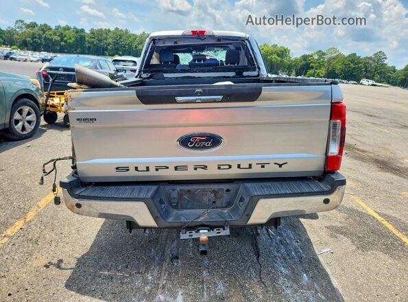 1FT7W2BT4JEB56854 2018 FORD F250 Silver Հետևի տեսք