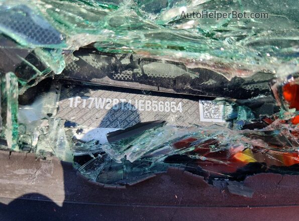 1FT7W2BT4JEB56854 2018 FORD F250 Silver Շարժիչի բաժամունքի տեսք