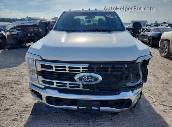 1FT7W2BT4SEC01437 2025 FORD F250 White Вид спереду