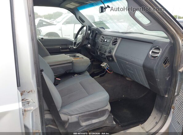 1FT7W2BT5GEA12075 2016 FORD F-250 Silver წინა სალონის ხედი