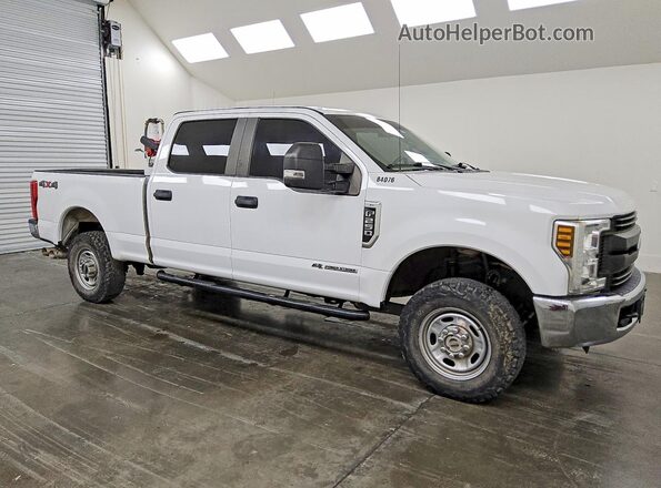1FT7W2BT5KEF84076 2019 FORD F250 White Delantero derecho