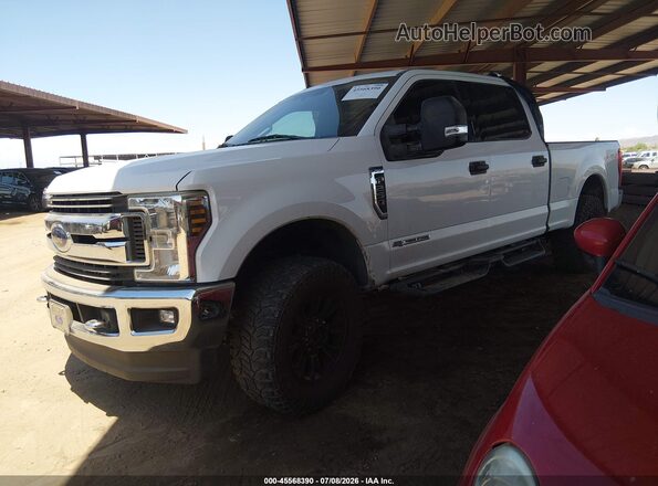 1FT7W2BT6JED02154 2018 FORD F-250 Белый Передняя левая четверть