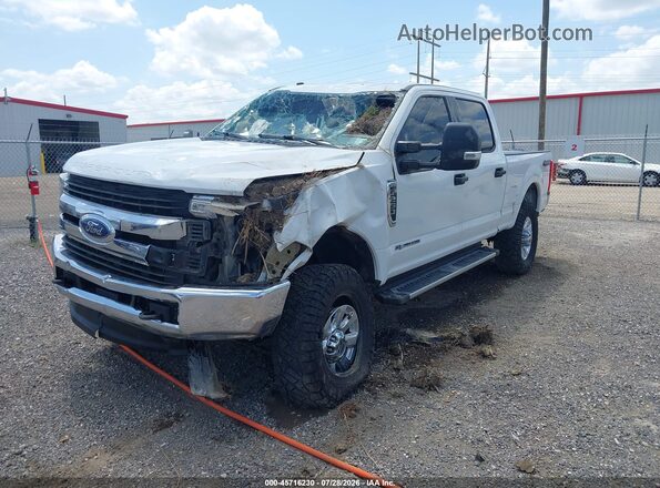 1FT7W2BT6KEE56235 2019 FORD F-250 Белый Передняя левая четверть