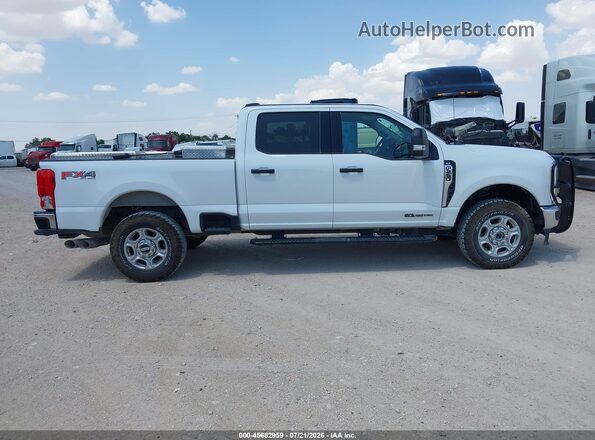 1FT7W2BT6SEC34701 2025 FORD F-250 White Սարքավորումների վահանակի տեսք