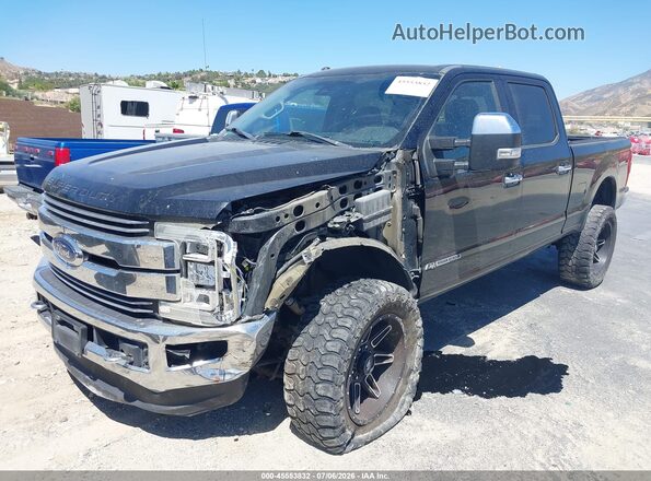 1FT7W2BT7HEE96932 2017 FORD F-250 Черный Вид спереди