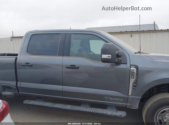 1FT7W2BT7SED73123 2025 FORD F-250 Gray უკანა სალონის ხედი