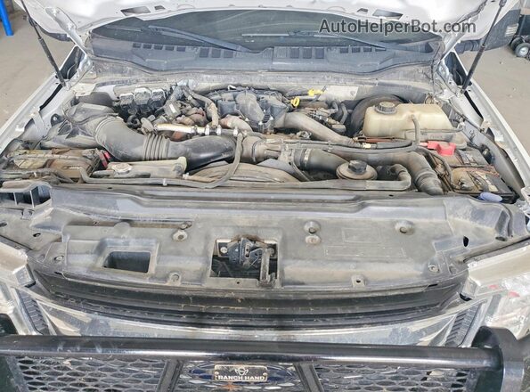 1FT7W2BT8KED48022 2019 FORD F250 White Rear interior view