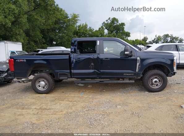 1FT7W2BT9SEC49855 2025 FORD F-250 Dark Blue Widok wnętrza z tyłu