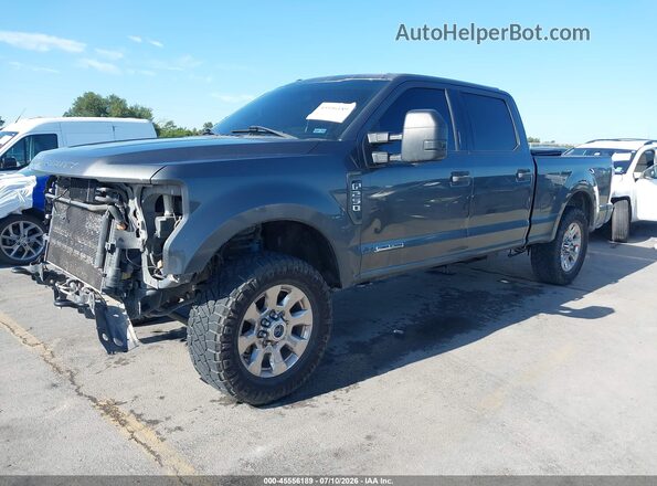 1FT7W2BTXHEF45962 2017 FORD F-250 Gray Przód lewy