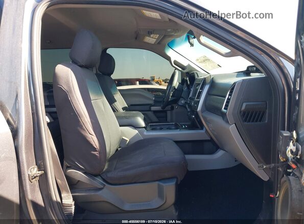 1FT7W2BTXHEF45962 2017 FORD F-250 Gray Widok wnętrza z przodu