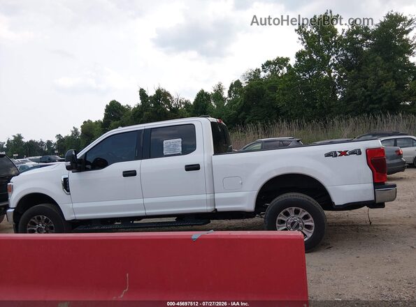 1FT7W3B69NEE33925 2022 FORD F350 White Панорамний вид салону 360°