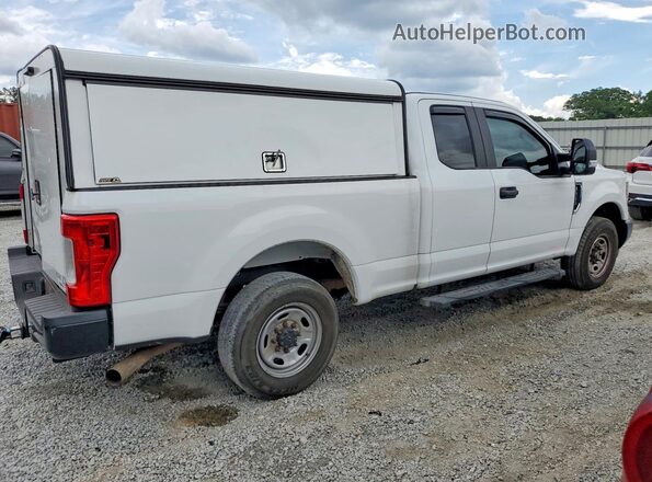 1FT7X2A60JEC68477 2018 FORD F250 White Rear right