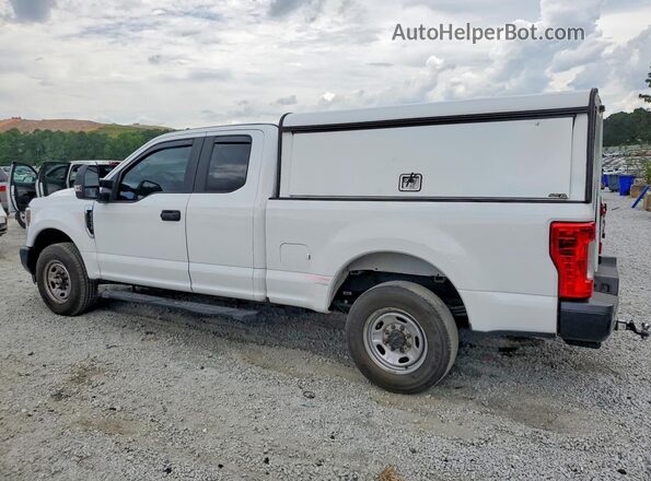 1FT7X2A60JEC68477 2018 FORD F250 White Rear left