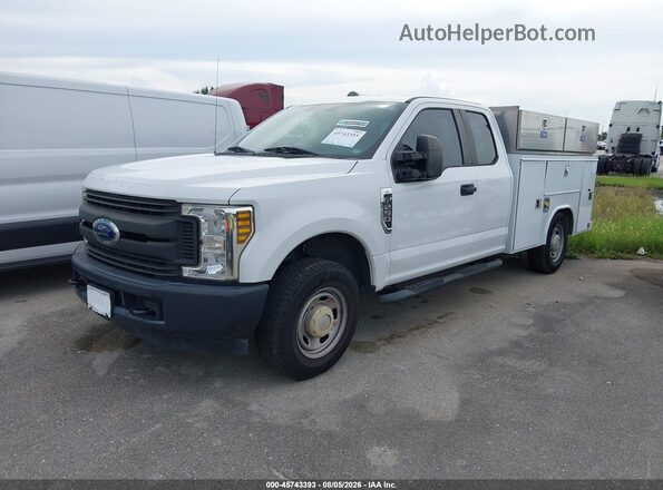 1FT7X2A62JEB05362 2018 FORD F-250 Белый Передняя левая четверть