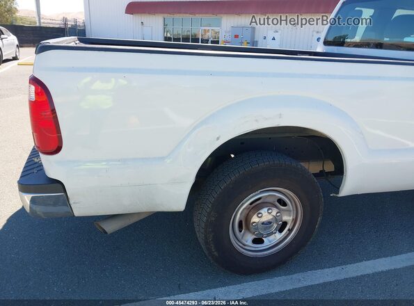 1FT7X2A64GED31704 2016 FORD F-250 White Widok z przodu