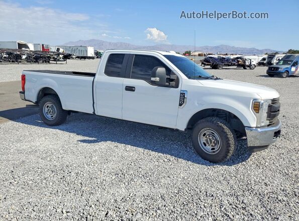 1FT7X2A64KED36197 2019 FORD F250 White Przód prawy