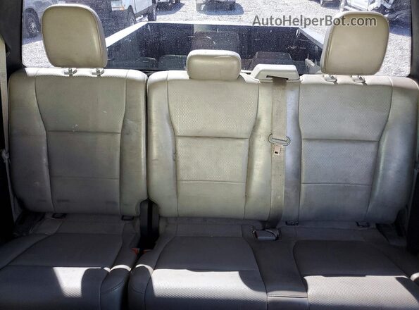 1FT7X2A64KED36197 2019 FORD F250 White Widok tylnych siedzeń
