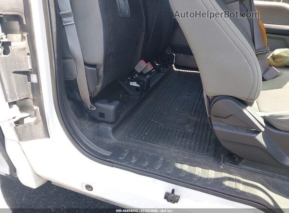 1FT7X2A65JEC22143 2018 FORD F-250  Widok naklejki z numerem VIN